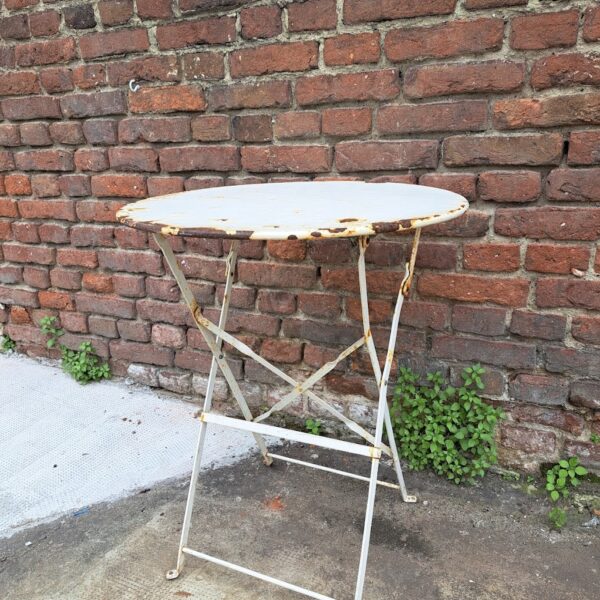 Garden table