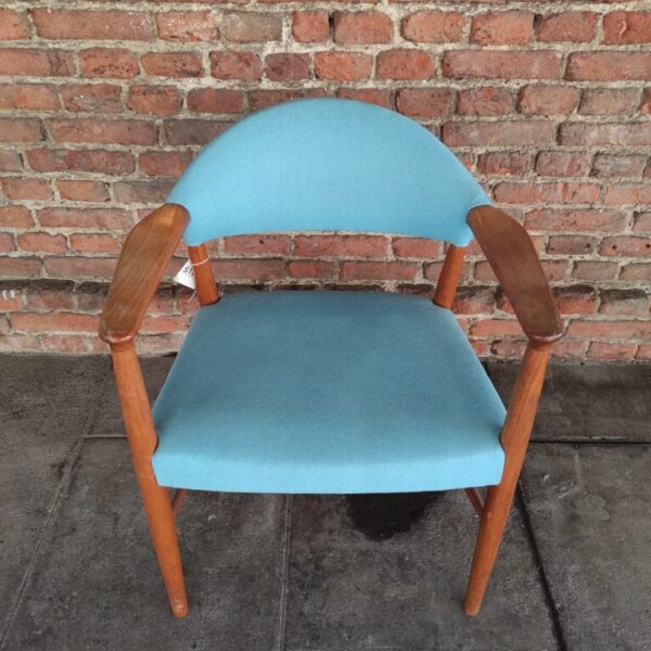 Model 223 chair Kurt Olsen for Slagelse Møbelværk