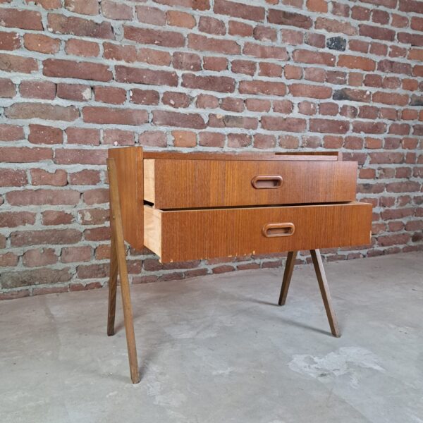 Comodino con cassetto, Danimarca 1960